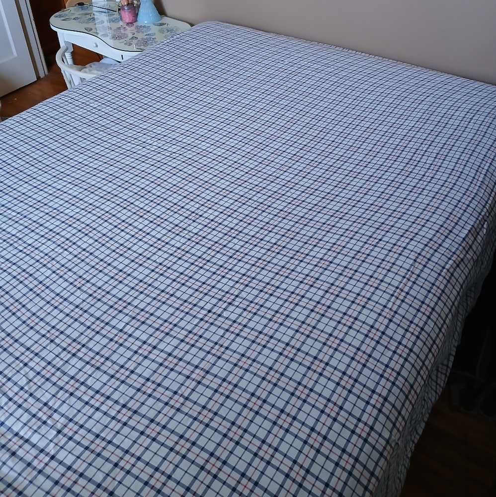 Blue and Red Checkered Fitted King Size fitted Sheet